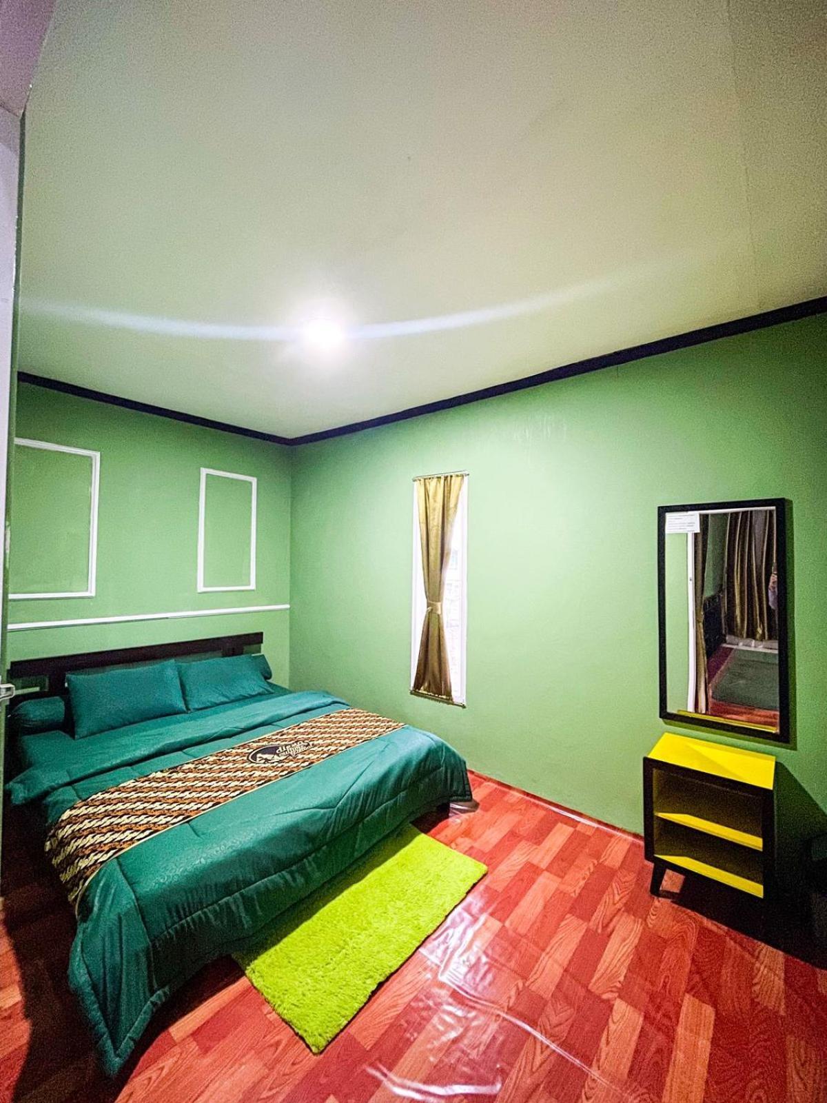 Green Savannah Homestay Syariah Diyeng Extérieur photo