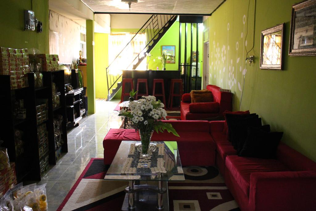 Green Savannah Homestay Syariah Diyeng Extérieur photo