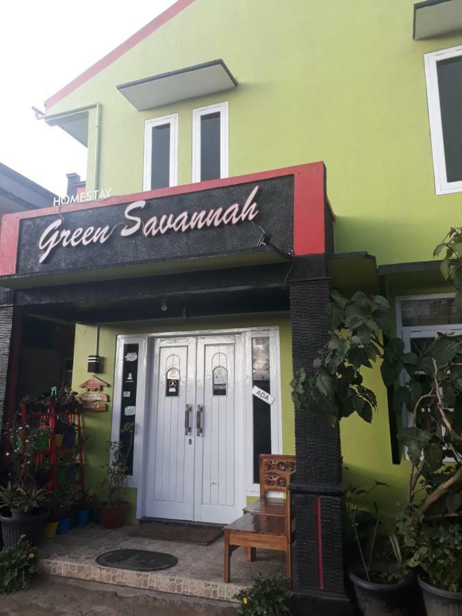 Green Savannah Homestay Syariah Diyeng Extérieur photo